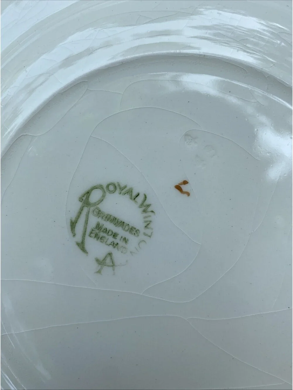Johnson Brothers plates have